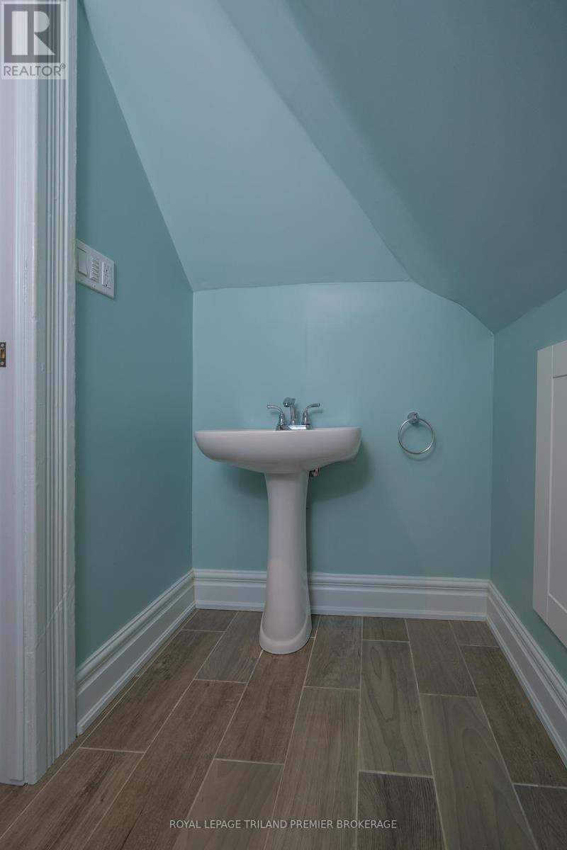 100 Central Avenue, London East, Ontario  N6A 1M4 - Photo 27 - X12338209