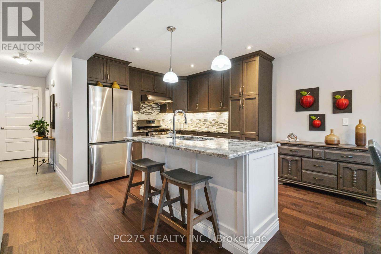 6 Hayes Street, London South, Ontario  N5Z 0A6 - Photo 13 - X12338215