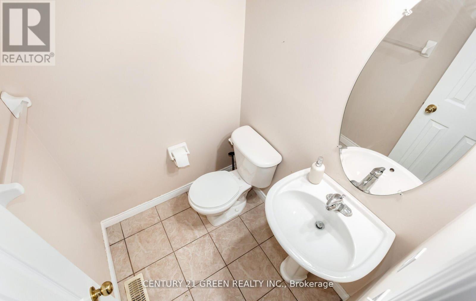 104 Lilywood Drive, Cambridge, Ontario  N1P 1H1 - Photo 25 - X12338096