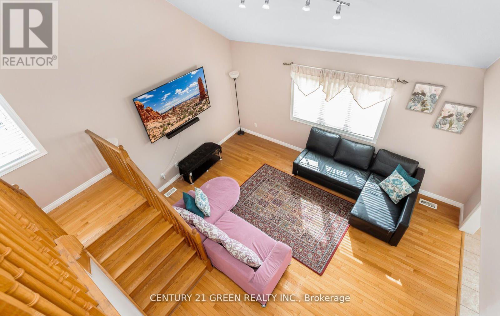 104 Lilywood Drive, Cambridge, Ontario  N1P 1H1 - Photo 27 - X12338096