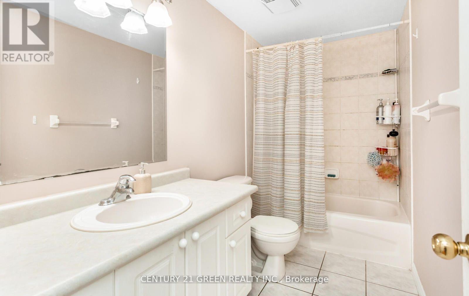 104 Lilywood Drive, Cambridge, Ontario  N1P 1H1 - Photo 44 - X12338096