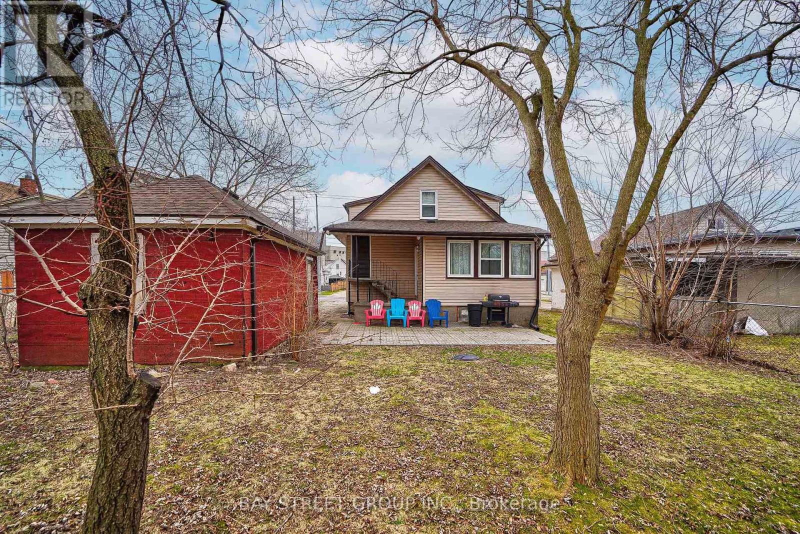 5241 Kitchener Street, Niagara Falls, Ontario  L2G 1B4 - Photo 42 - X12338119