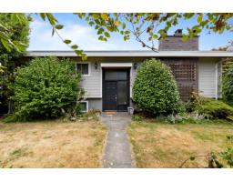 1310 PARKER STREET, White Rock, British Columbia