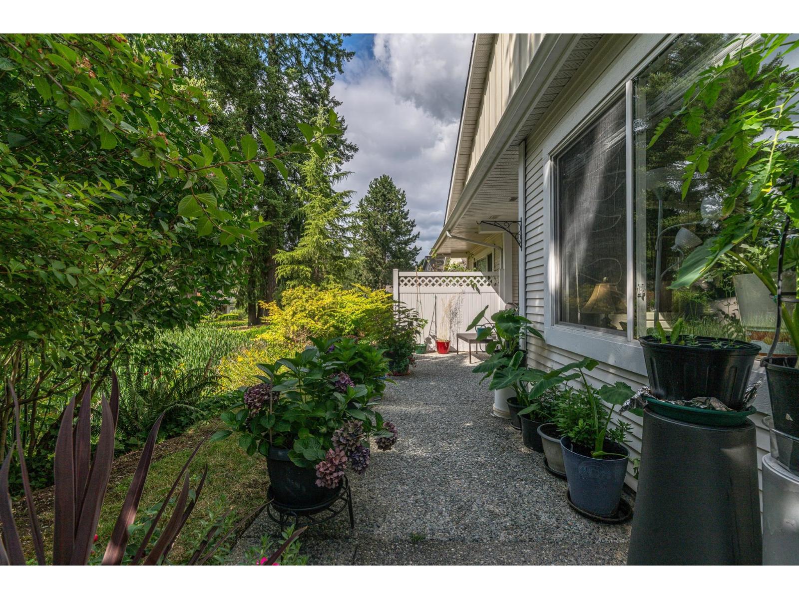100 20655 88 Avenue, Langley, British Columbia  V1M 2M5 - Photo 33 - R3035898