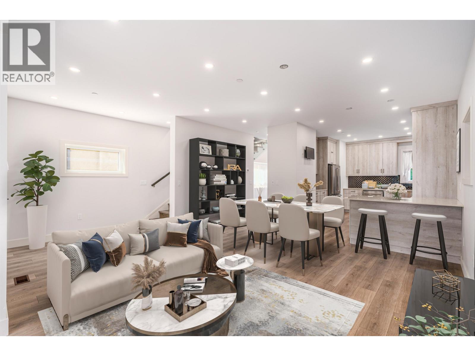 Property at 3011 W 7TH AVENUE image 4