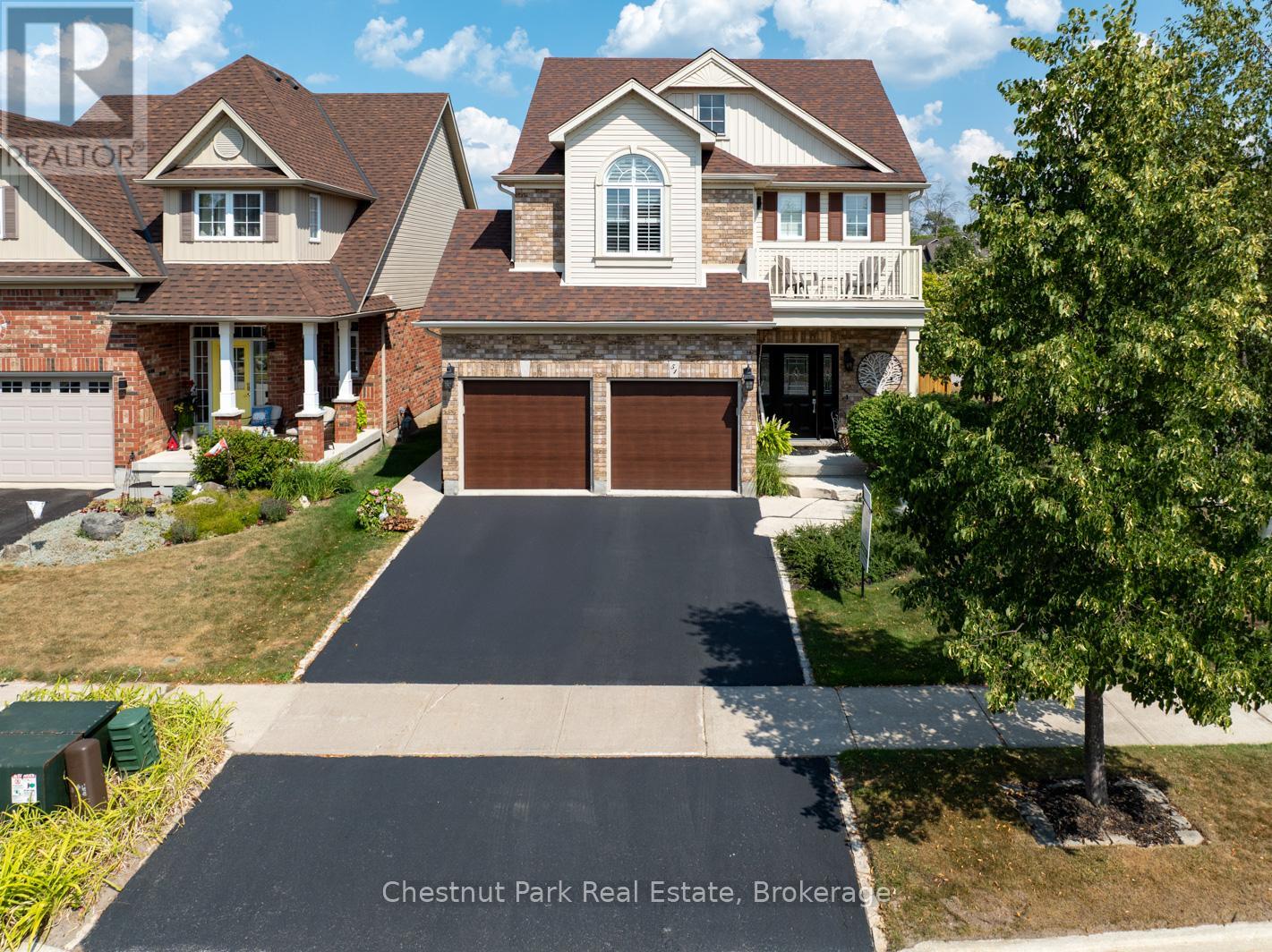 51 Patton Street, Collingwood, Ontario  L9Y 0E4 - Photo 1 - S12300997