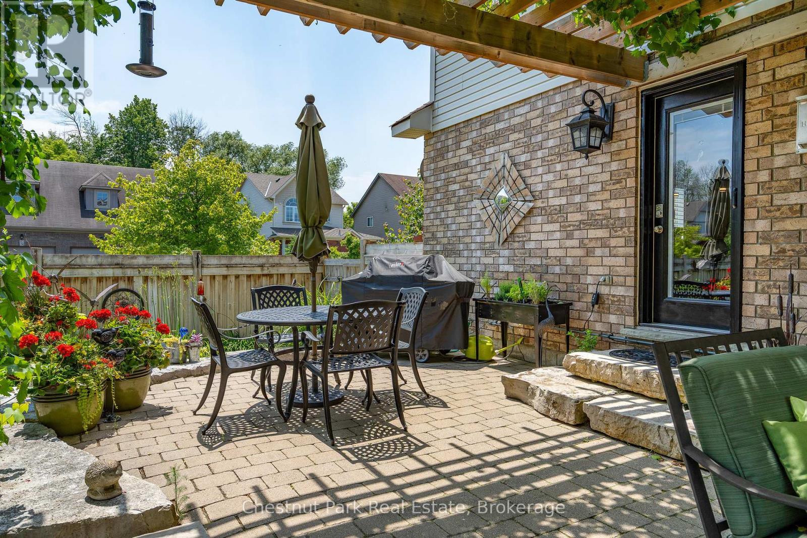 51 Patton Street, Collingwood, Ontario  L9Y 0E4 - Photo 8 - S12300997
