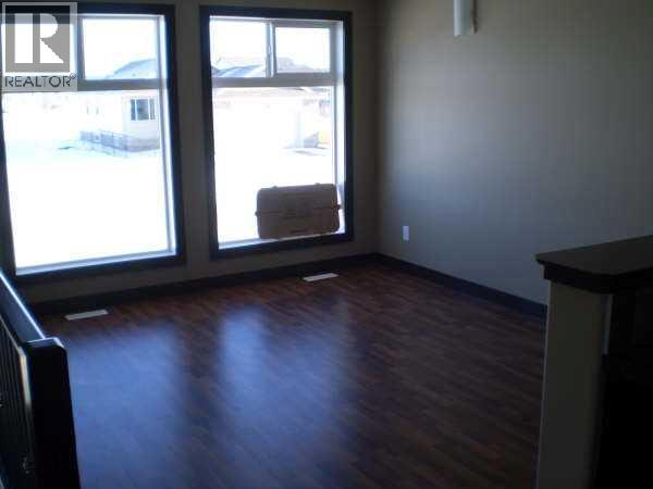 Property at 7406 89 Street image 5