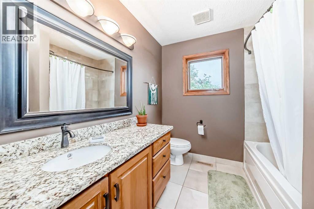 9 Rustic Road, Norglenwold, Alberta  T4S 1S5 - Photo 38 - A2247198