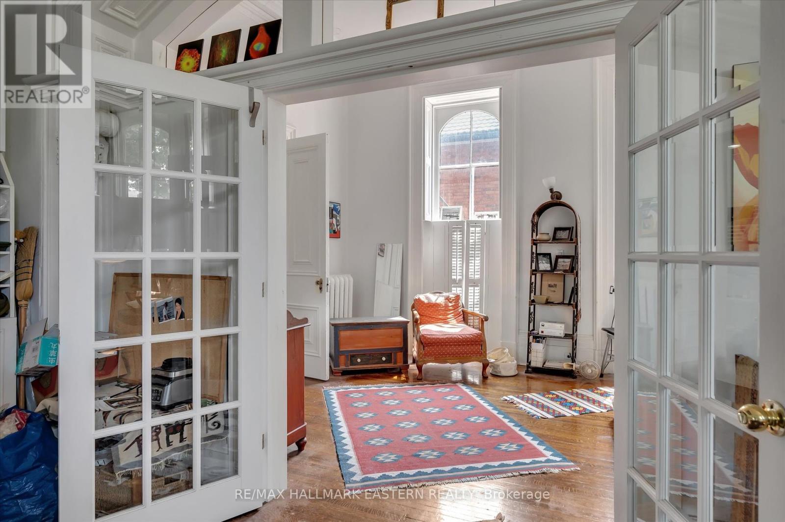 236 Burnham Street, Peterborough East, Ontario  K9H 1T1 - Photo 14 - X12338289