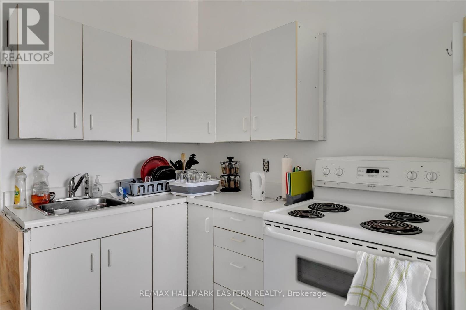 236 Burnham Street, Peterborough East, Ontario  K9H 1T1 - Photo 27 - X12338289