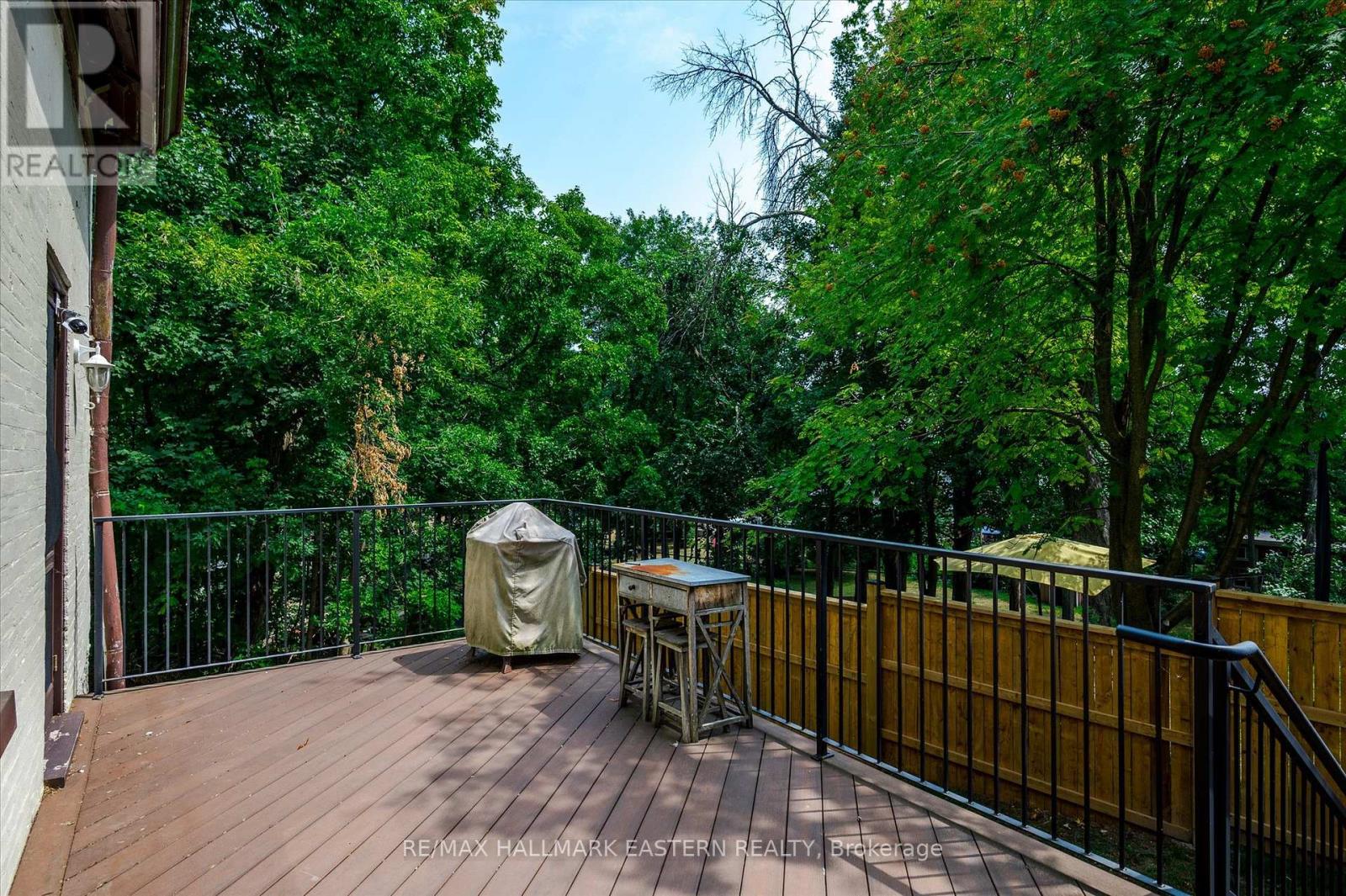 236 Burnham Street, Peterborough East, Ontario  K9H 1T1 - Photo 48 - X12338289