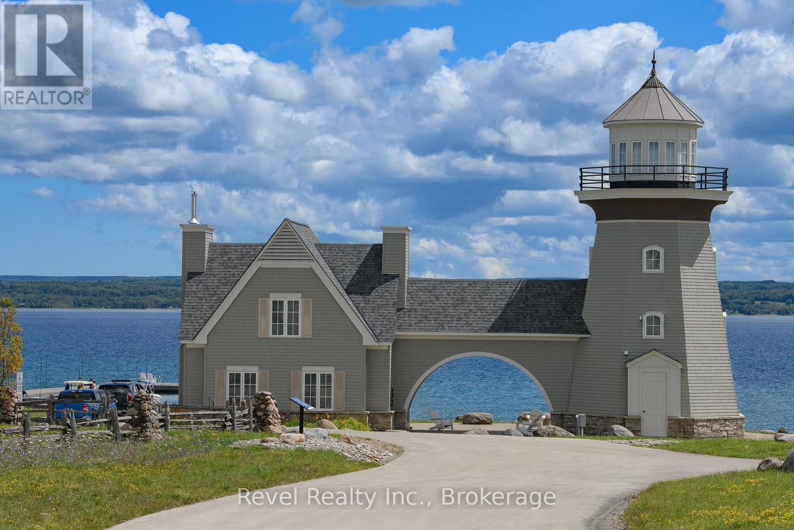 252 Ironwood Way, Georgian Bluffs, Ontario  N0H 1S0 - Photo 25 - X12329419