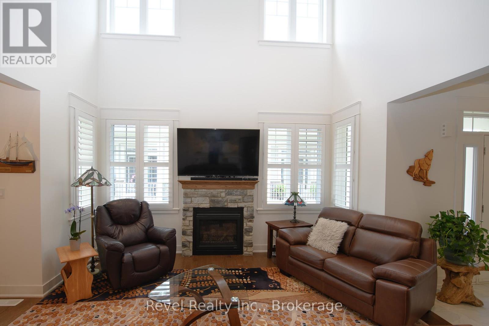 252 Ironwood Way, Georgian Bluffs, Ontario  N0H 1S0 - Photo 6 - X12329419