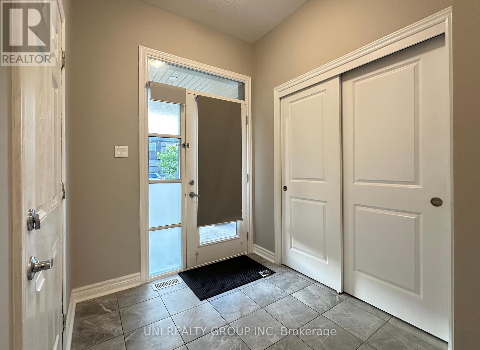 2468 Waterlilly Way, Ottawa, Ontario  K2J 6M3 - Photo 4 - X12336696