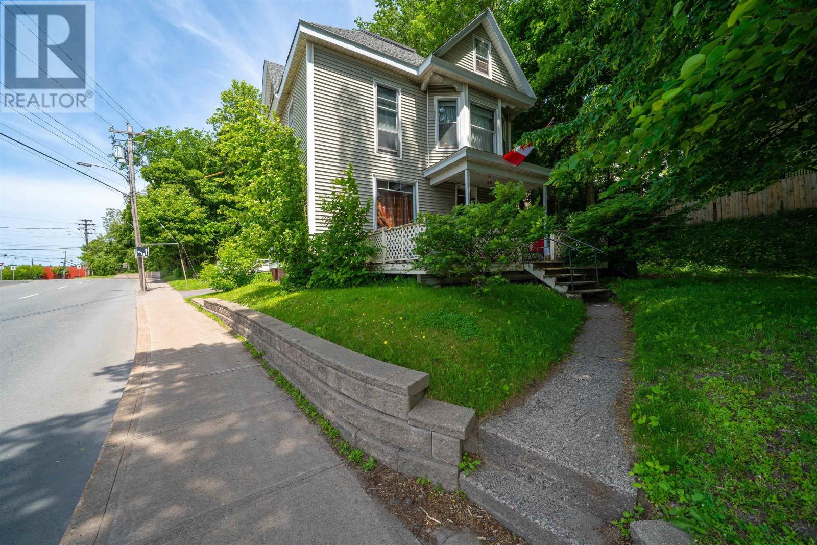 164 George Street, New Glasgow, Nova Scotia  B2H 2K9 - Photo 4 - 202515266