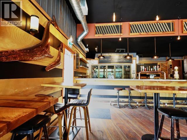 5987 Lund, Powell River, British Columbia   - Photo 4 - 19258