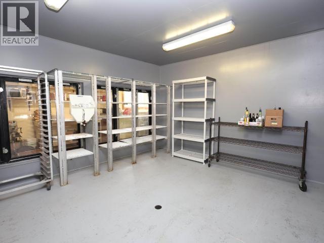 5987 Lund, Powell River, British Columbia   - Photo 22 - 19258