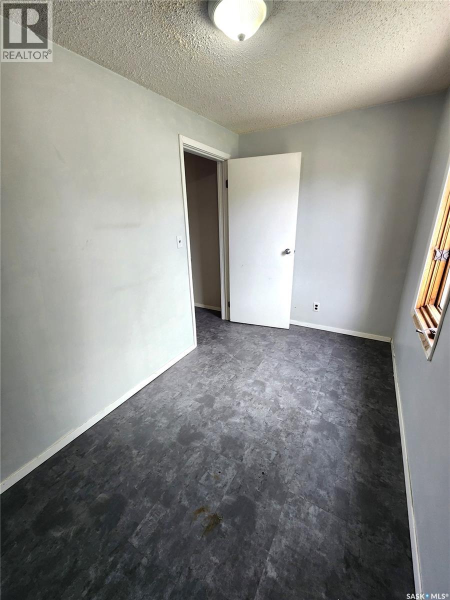 634 2nd Street, Estevan, Saskatchewan  S4A 0K9 - Photo 17 - SK015267