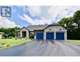 5 KANATA COURT, Springwater, Ontario