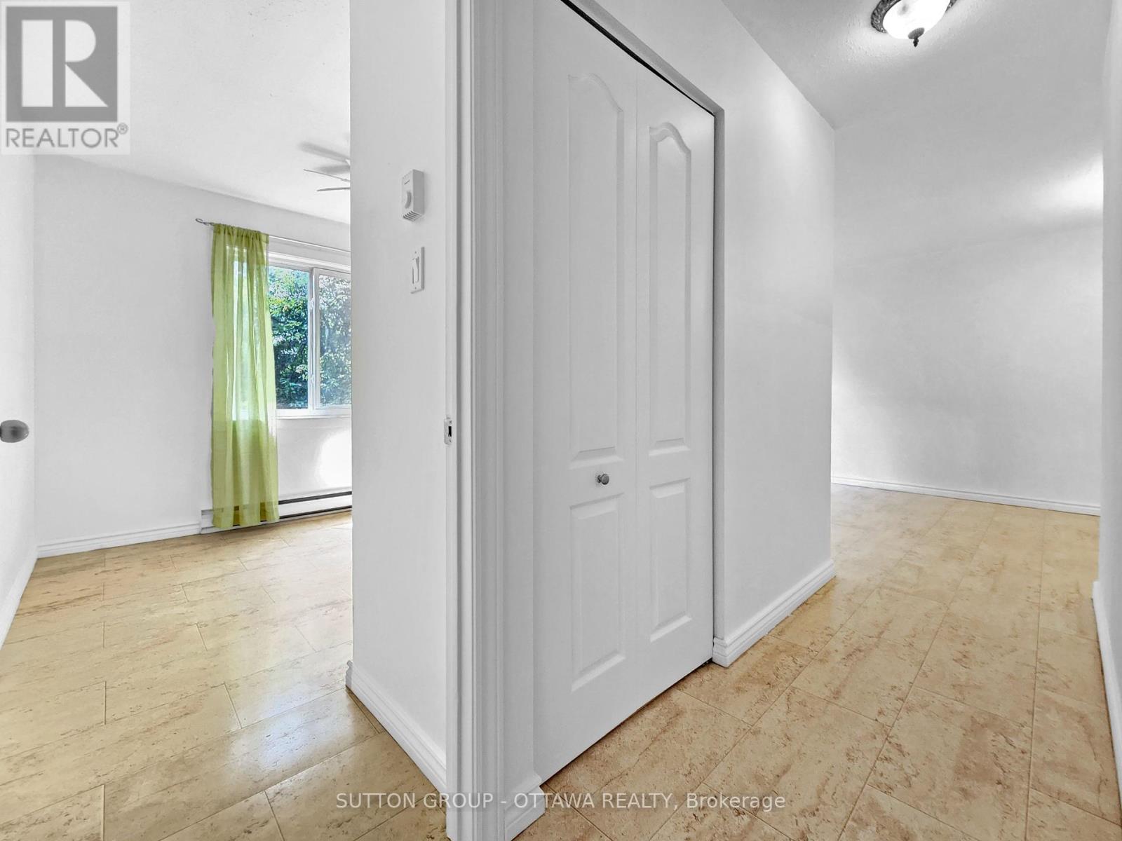 202a - 2044 Arrowsmith Drive, Ottawa, Ontario  K1J 7V8 - Photo 6 - X12338309