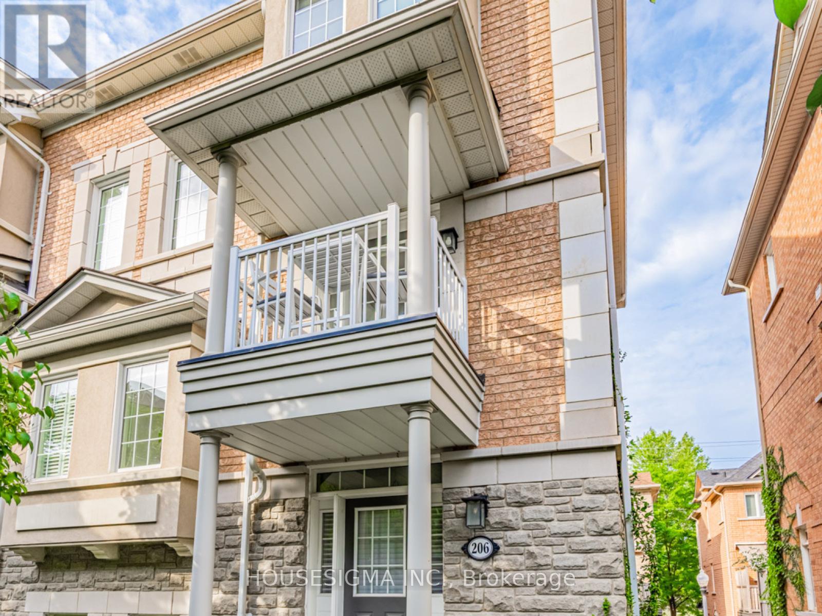 Property at 206 - 60 ROSEWOOD AVENUE image 2