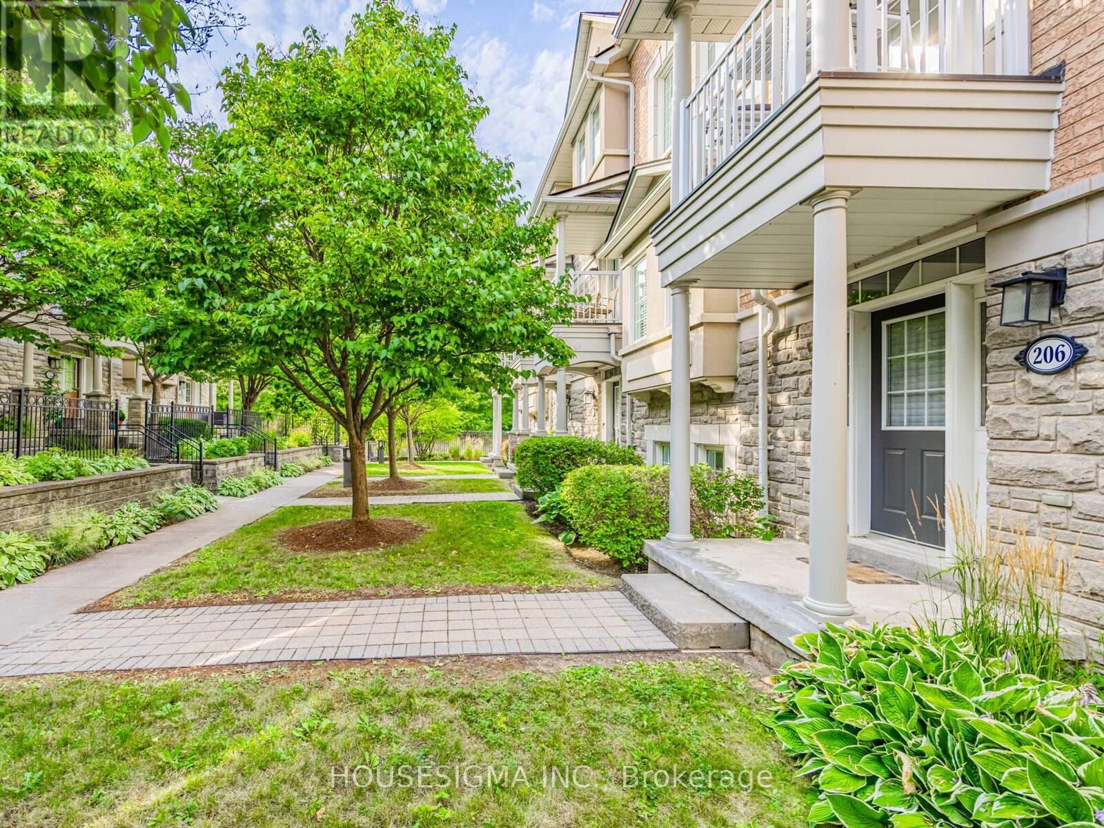 Property at 206 - 60 ROSEWOOD AVENUE image 3