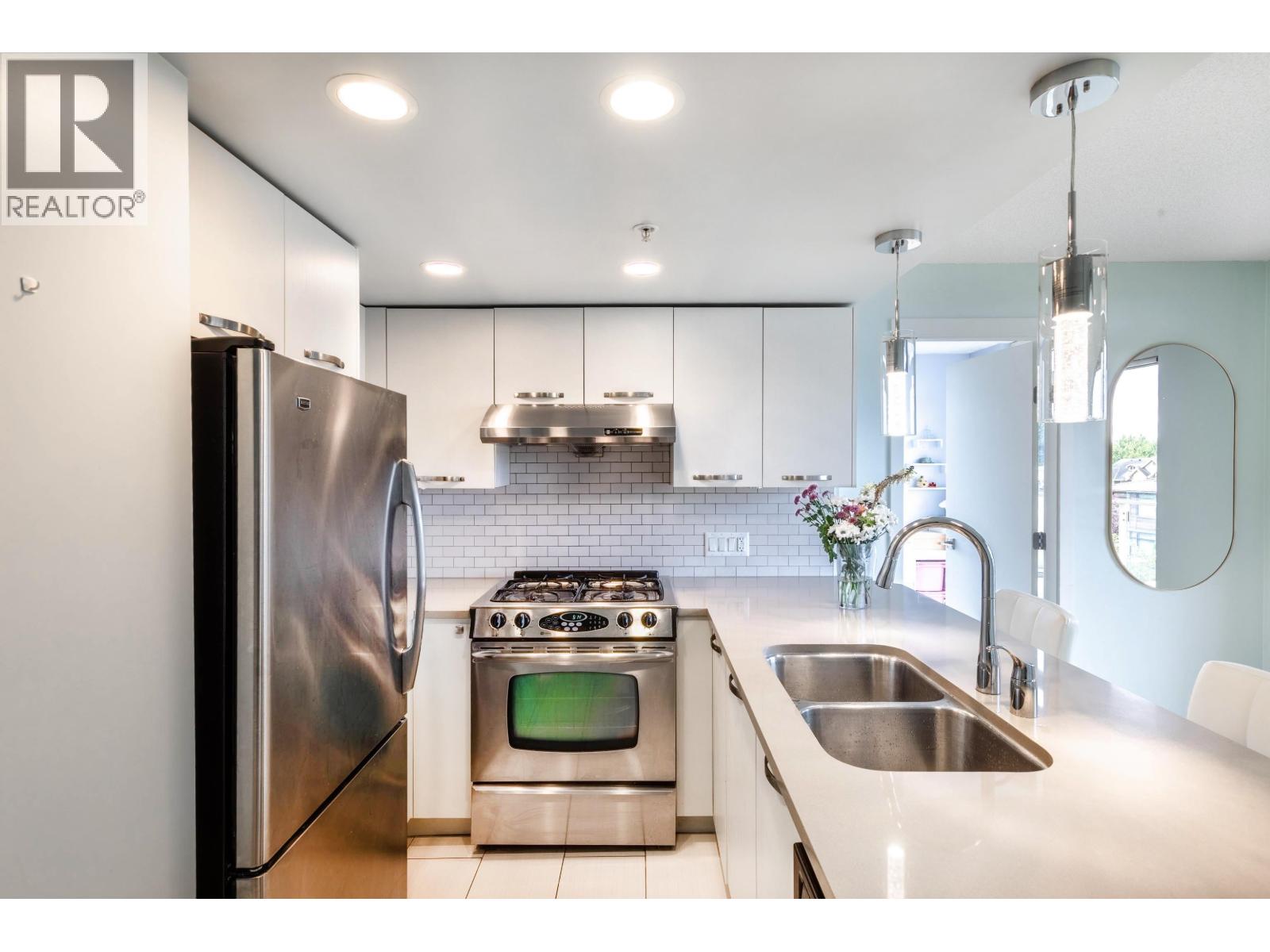 609 6888 Cooney Road, Richmond, British Columbia  V6Y 0E1 - Photo 4 - R3035814