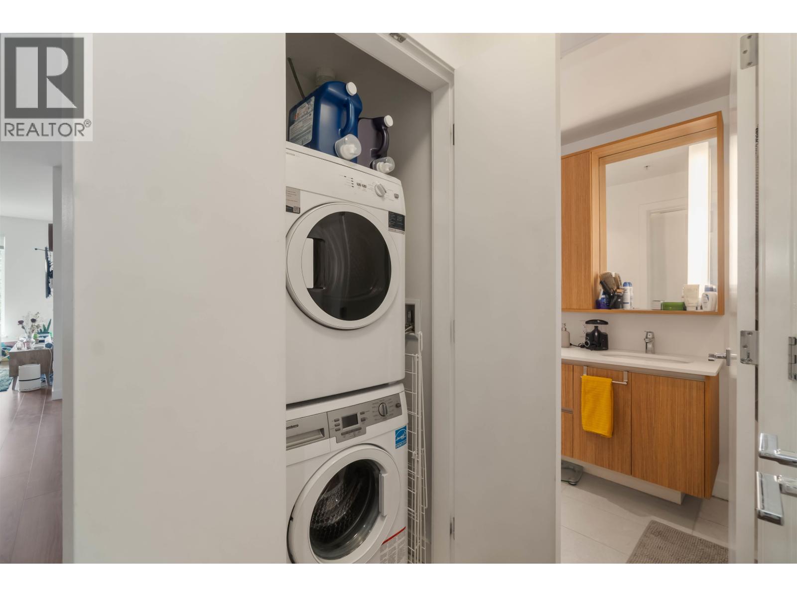 106 516 Foster Avenue, Coquitlam, British Columbia V3J 0H8 - Photo 14 - R3035858