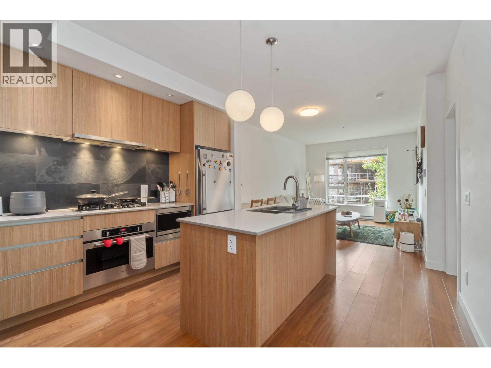 106 516 Foster Avenue, Coquitlam, British Columbia V3J 0H8 - Photo 5 - R3035858