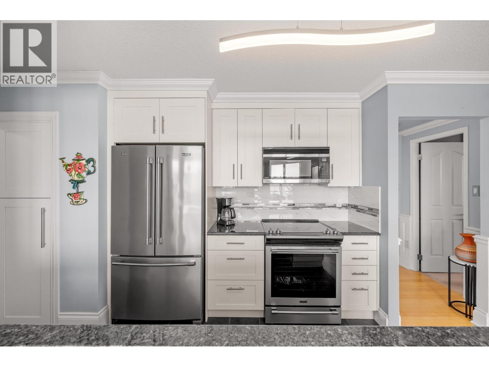 2002 1245 Quayside Drive, New Westminster, British Columbia  V3M 6J6 - Photo 10 - R3035893