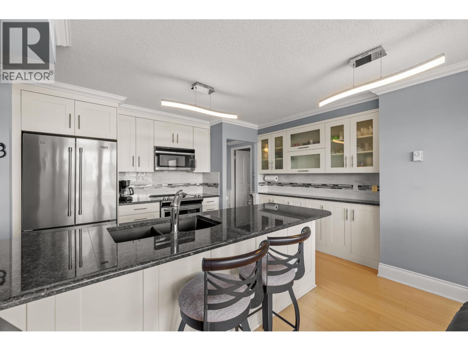 2002 1245 Quayside Drive, New Westminster, British Columbia  V3M 6J6 - Photo 11 - R3035893