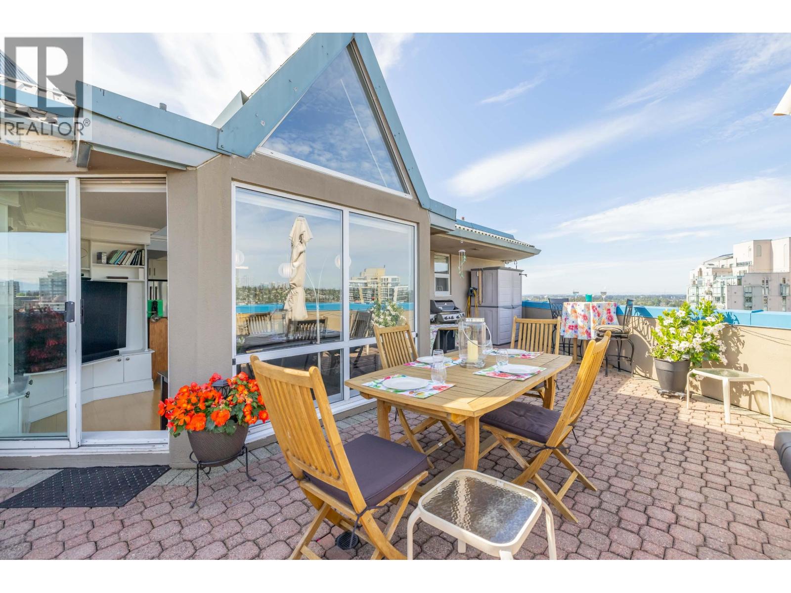 2002 1245 Quayside Drive, New Westminster, British Columbia  V3M 6J6 - Photo 25 - R3035893