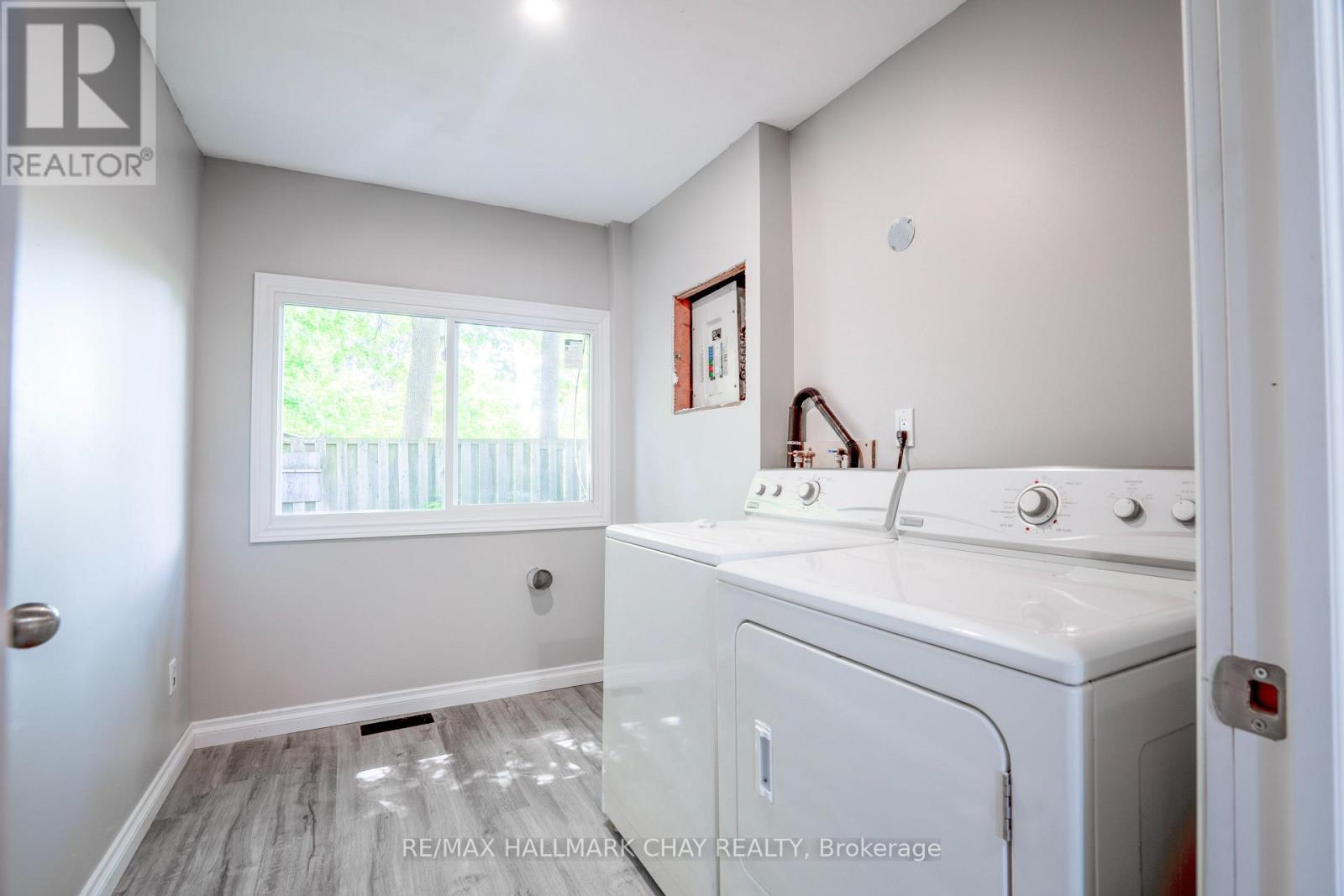 635 First Street S, Gravenhurst, Ontario  P1P 1K1 - Photo 17 - X12338264