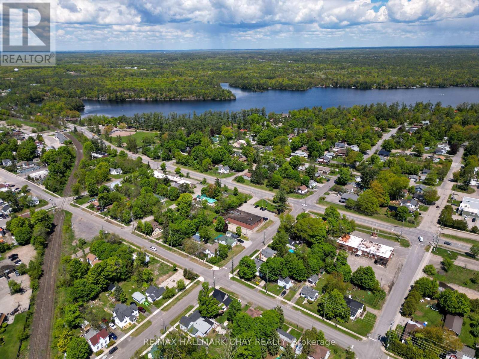 635 First Street S, Gravenhurst, Ontario  P1P 1K1 - Photo 25 - X12338264