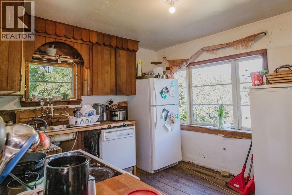 316 Headlands Road, Gibsons, British Columbia  V0N 1V8 - Photo 11 - R3035890
