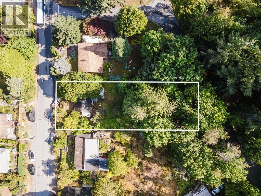 Property at 316 HEADLANDS ROAD image 5