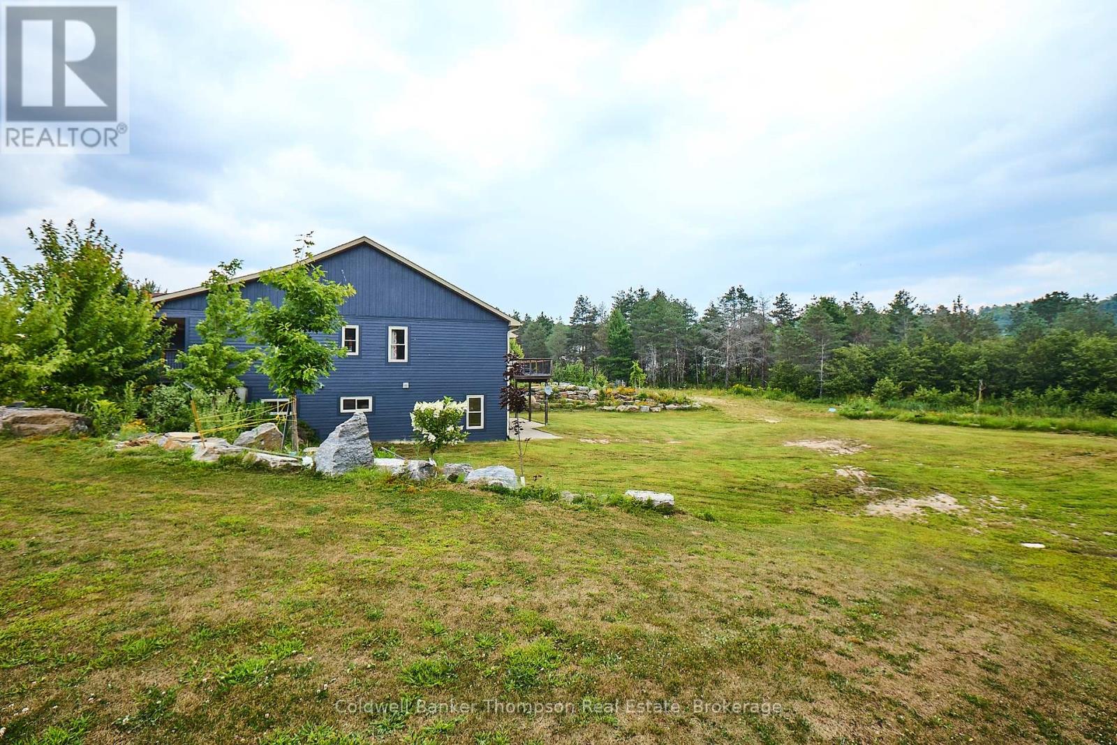 11 Thomas Crescent, Huntsville, Ontario  P1H 2M3 - Photo 39 - X12338305