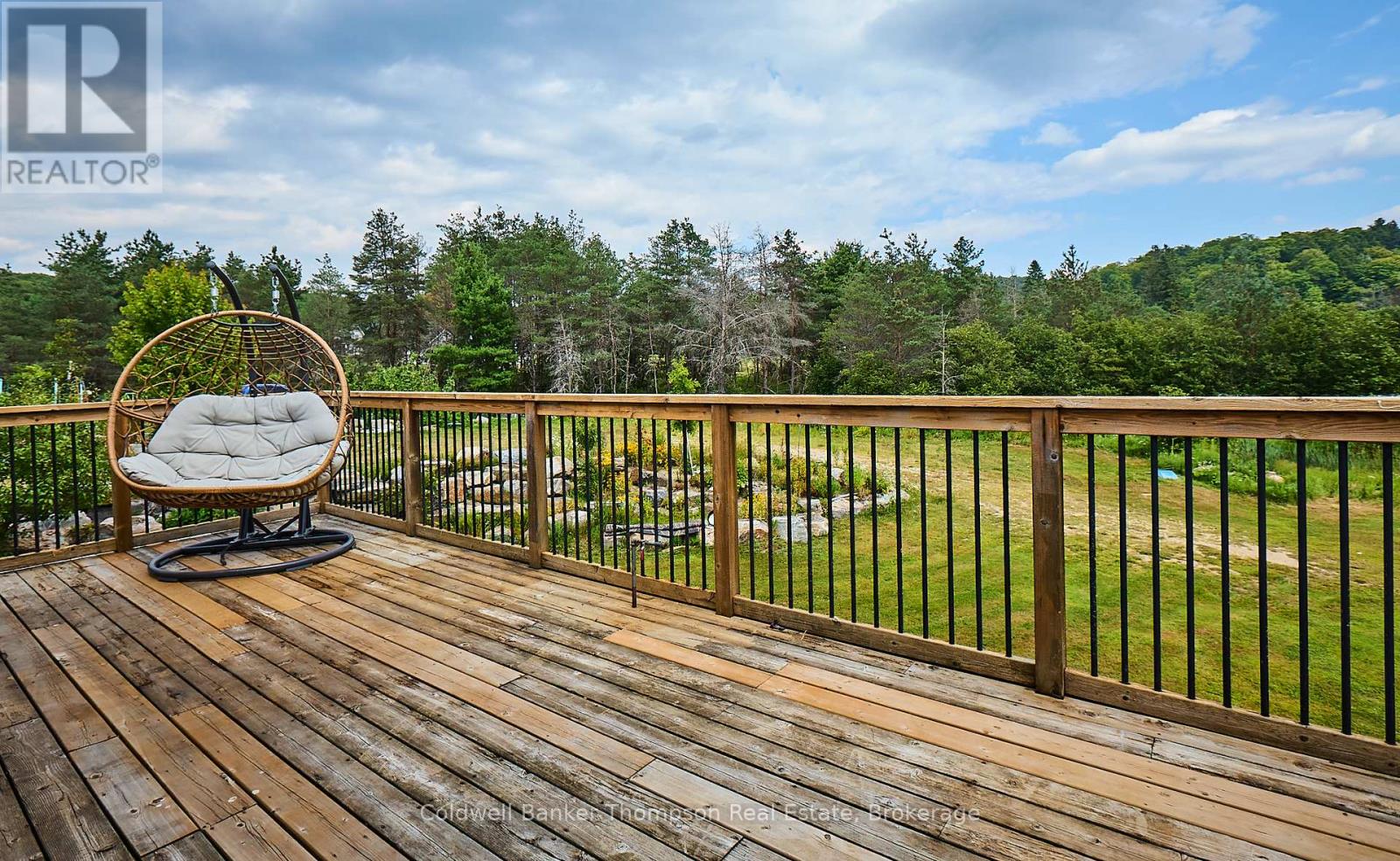 11 Thomas Crescent, Huntsville, Ontario  P1H 2M3 - Photo 8 - X12338305