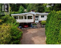697 PLYMOUTH DRIVE