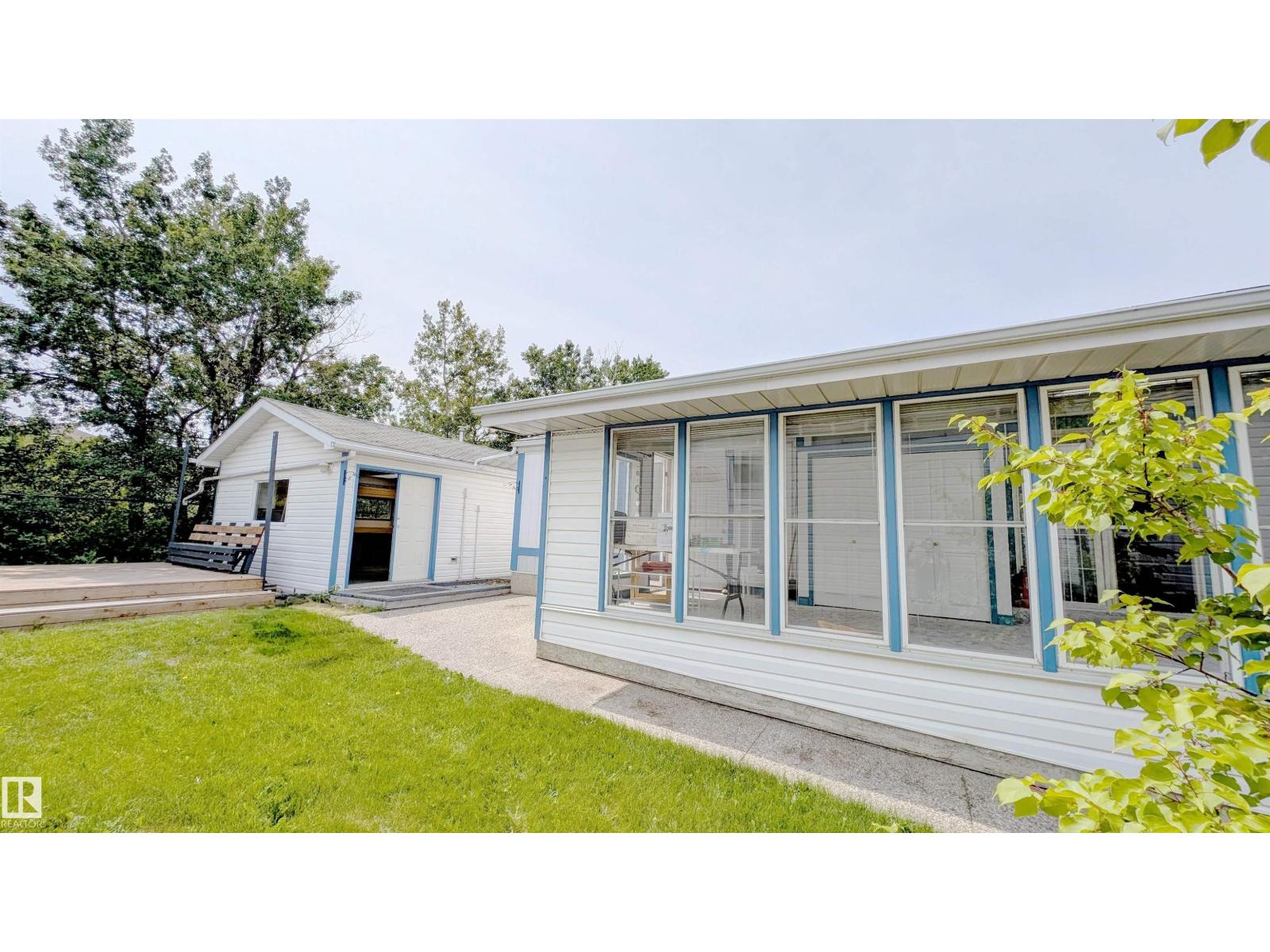 1540 Jubilee Wd, Sherwood Park, Alberta  T8H 1V2 - Photo 14 - E4452452