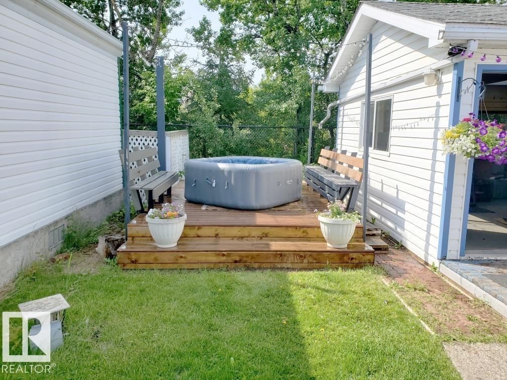 1540 Jubilee Wd, Sherwood Park, Alberta  T8H 1V2 - Photo 16 - E4452452
