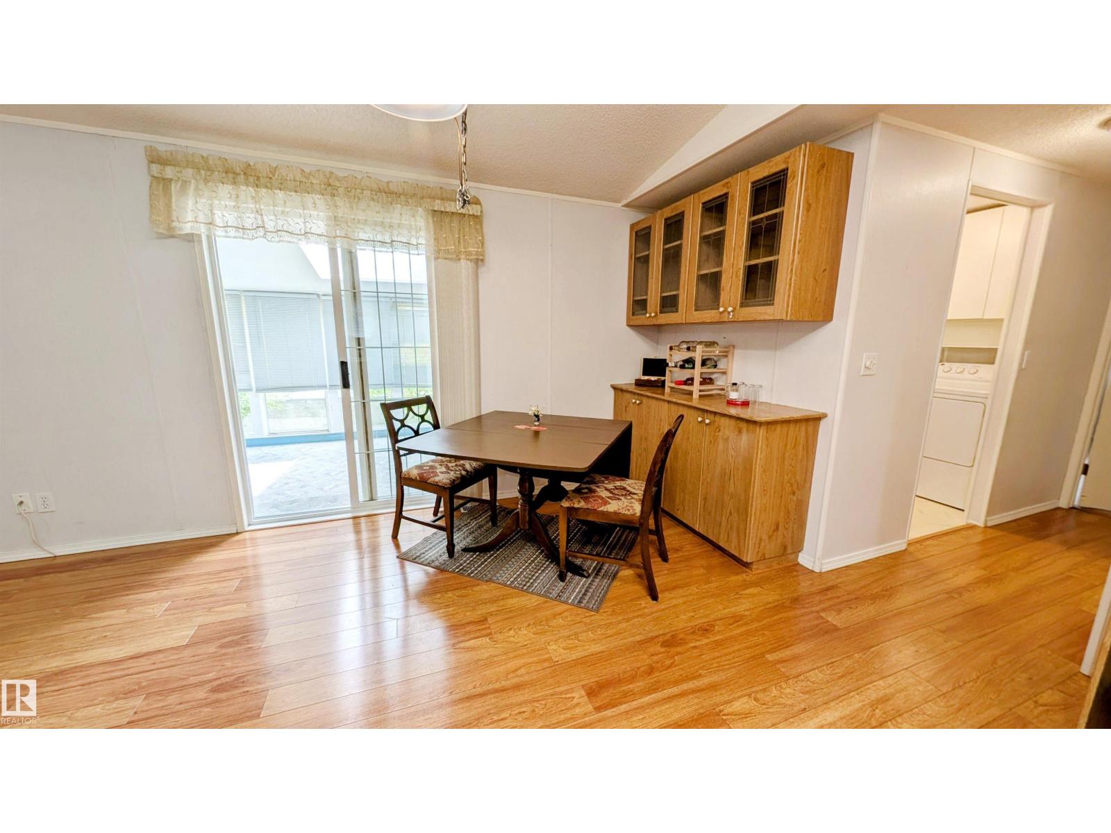 1540 Jubilee Wd, Sherwood Park, Alberta  T8H 1V2 - Photo 2 - E4452452