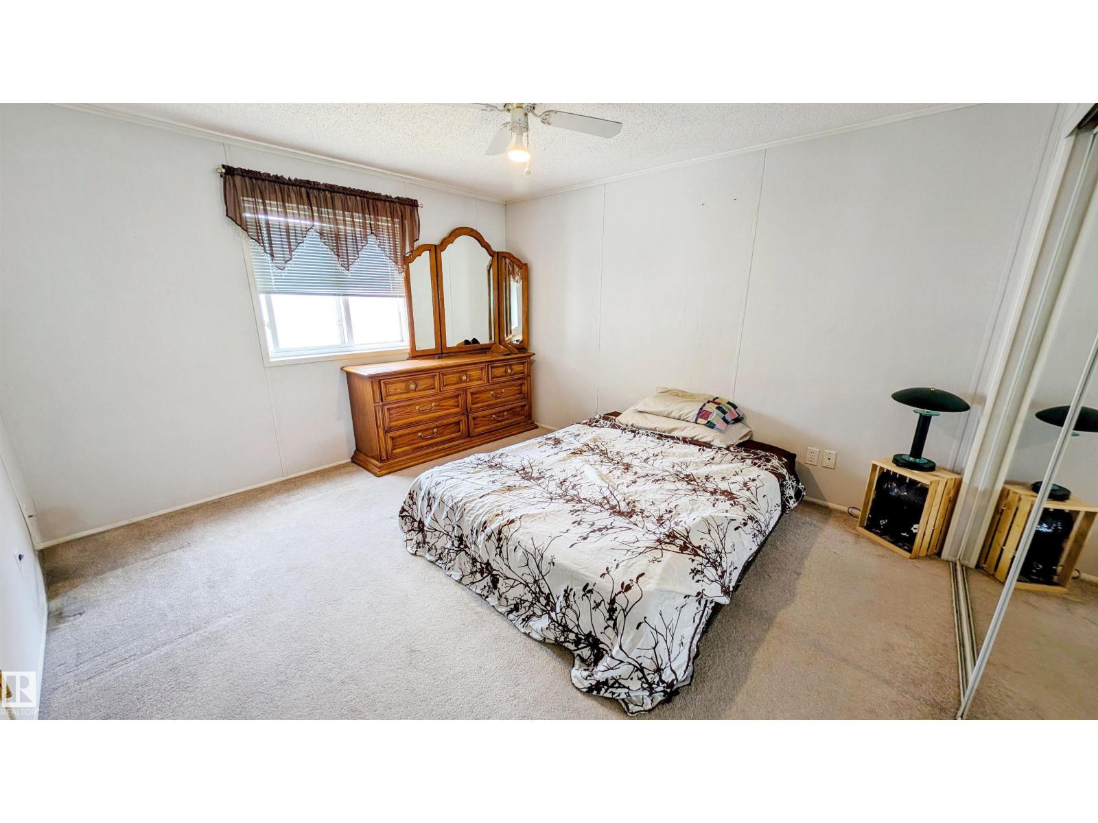 1540 Jubilee Wd, Sherwood Park, Alberta  T8H 1V2 - Photo 8 - E4452452