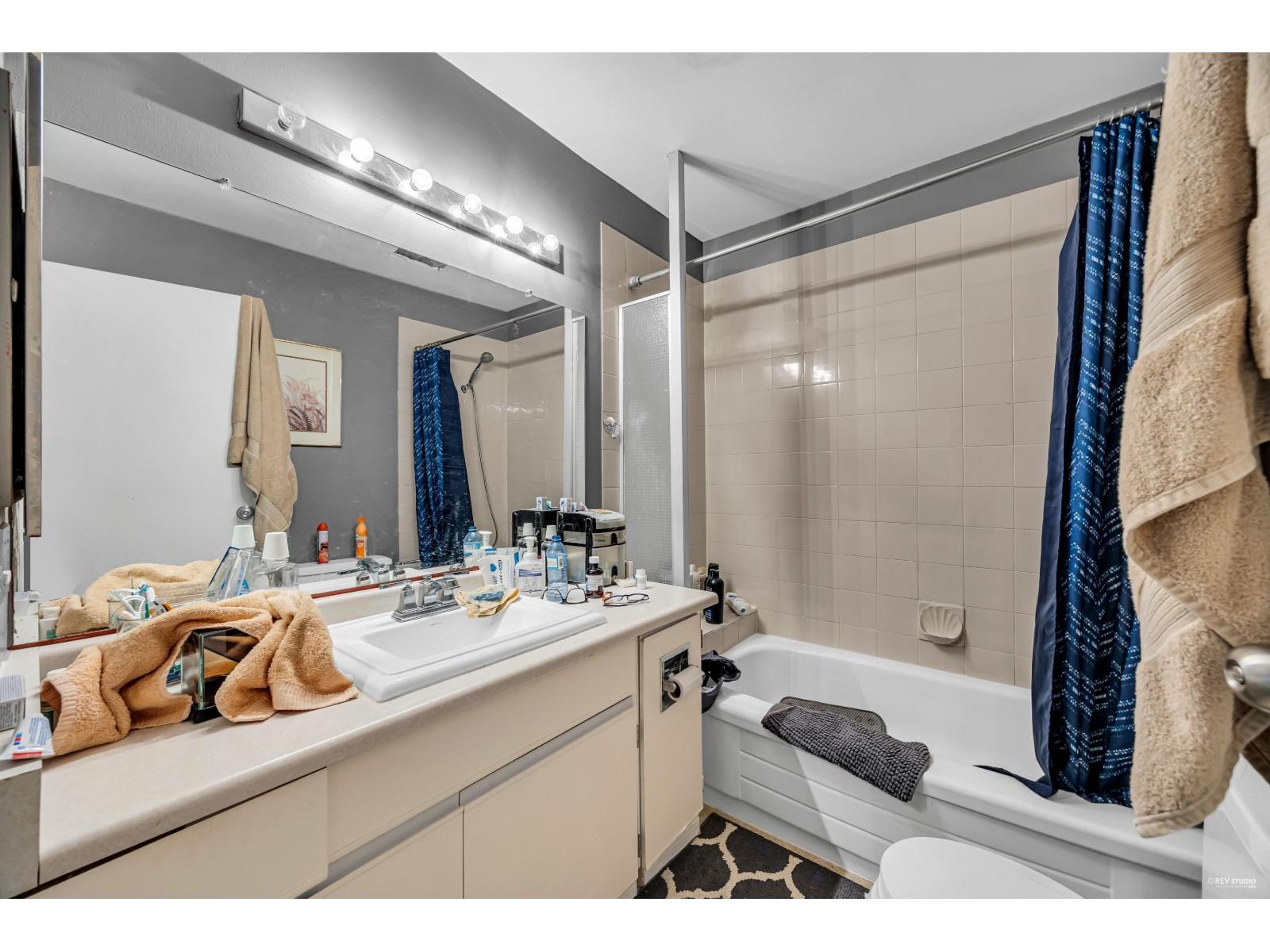 10600 Holly Park Lane, Surrey, British Columbia  V3R 6X9 - Photo 8 - R3035940