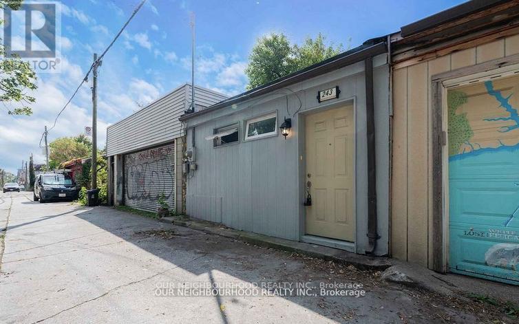 243 Lippincott Street, Toronto, Ontario  M5S 2P4 - Photo 41 - C12338321