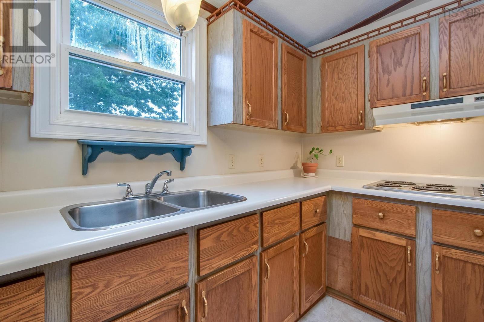 1 Wilson Avenue, Dartmouth, Nova Scotia  B2Y 2B2 - Photo 12 - 202518420