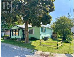 30 MAITLAND STREET, Prince Edward County, Ontario