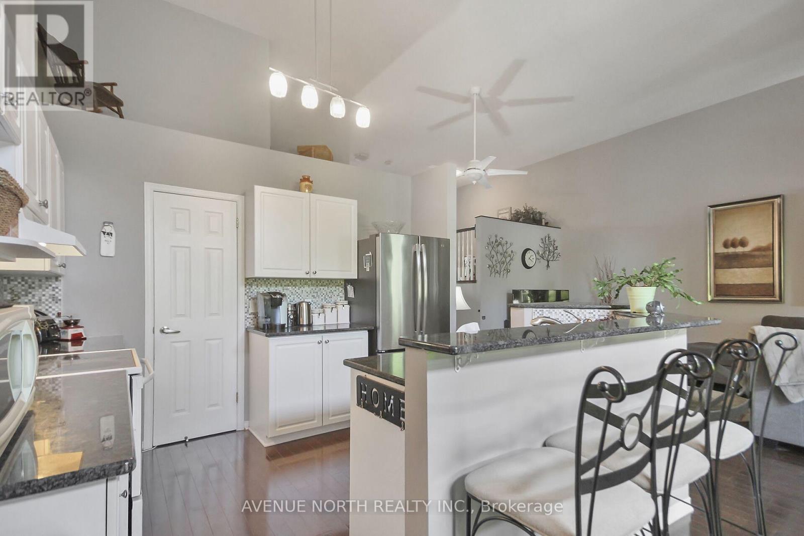 57 Macassa Circle, Ottawa, Ontario  K2T 1J8 - Photo 17 - X12338327