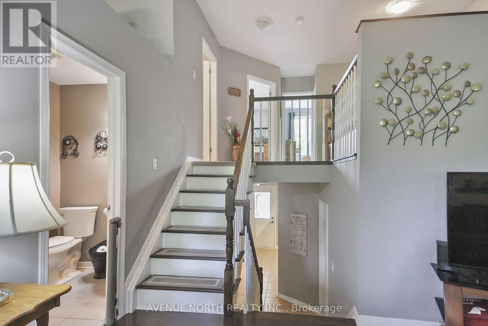 57 Macassa Circle, Ottawa, Ontario  K2T 1J8 - Photo 26 - X12338327